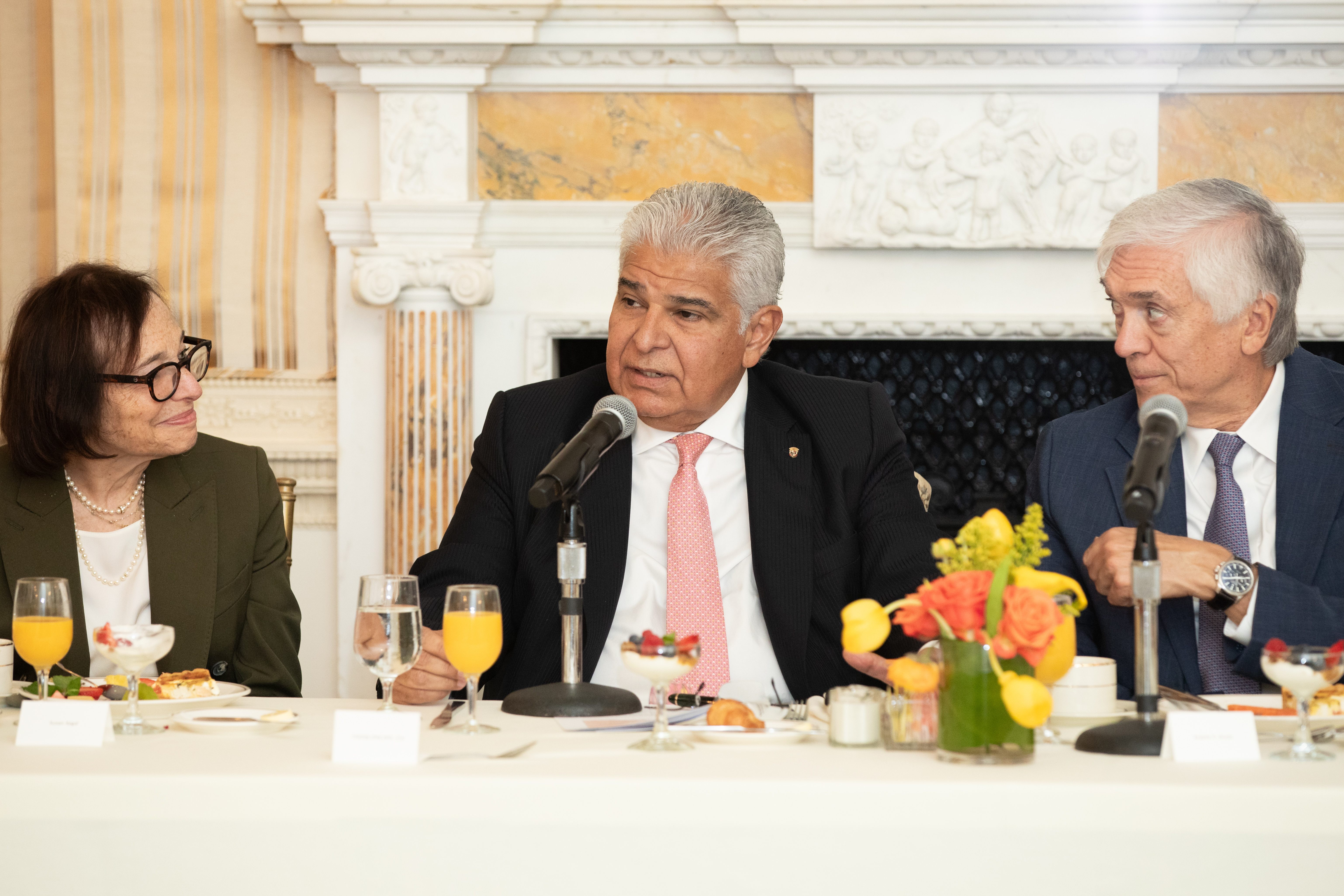 AS/COA CEO Susan Segal, President José Raul Mulino, and AS/COA Chairman Andres Gluski