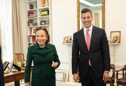 AS/COA President and CEO Susan Segal and Paraguayan President Santiago Peña. (Alexis Silver/Roey Yohai Photography)