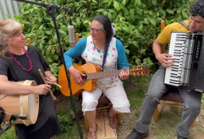 Caro Guttmann, Maruja Navarro, and Dan Alexis Alor